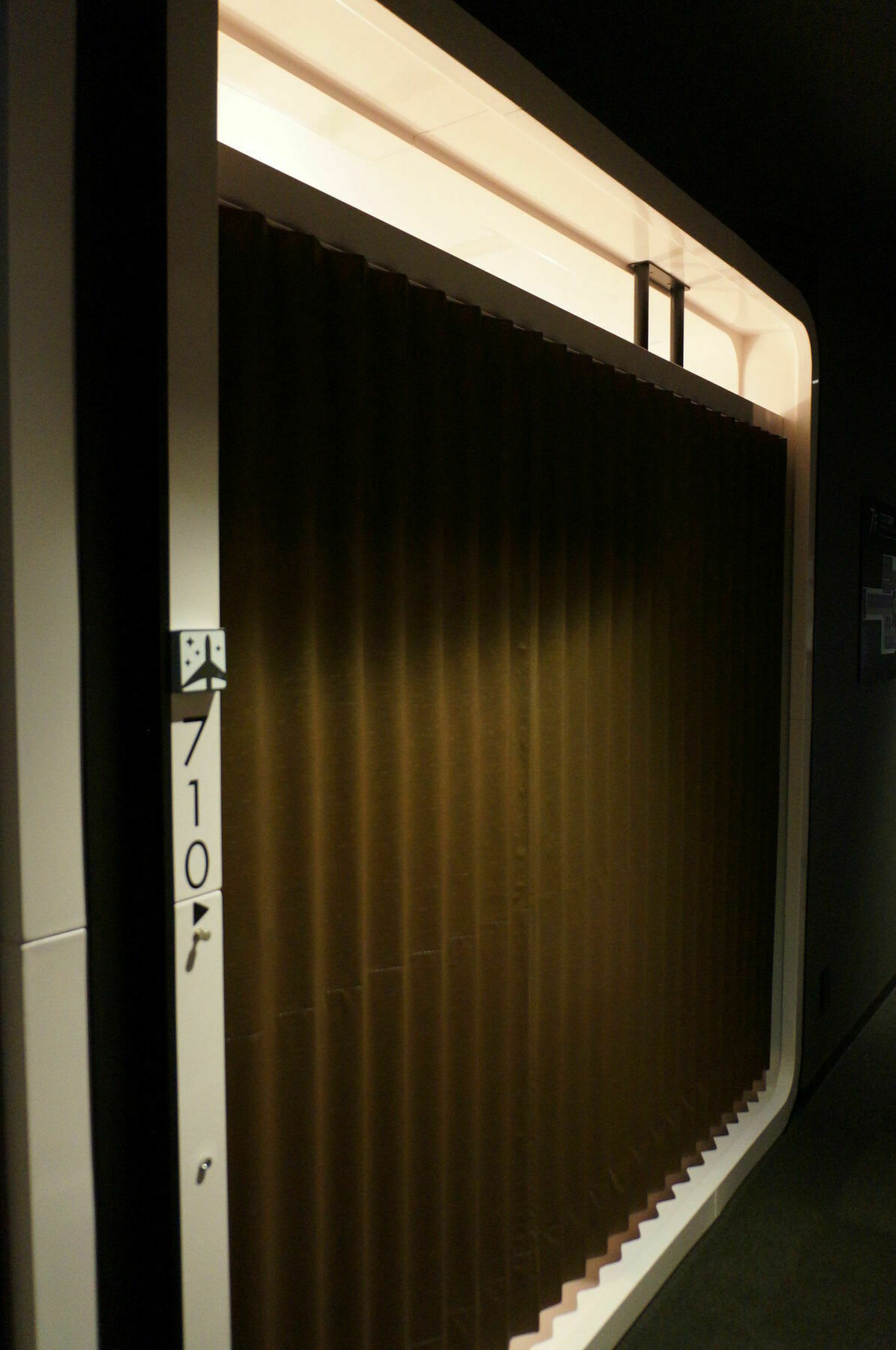 First Tsukiji Kapselhotel 2*